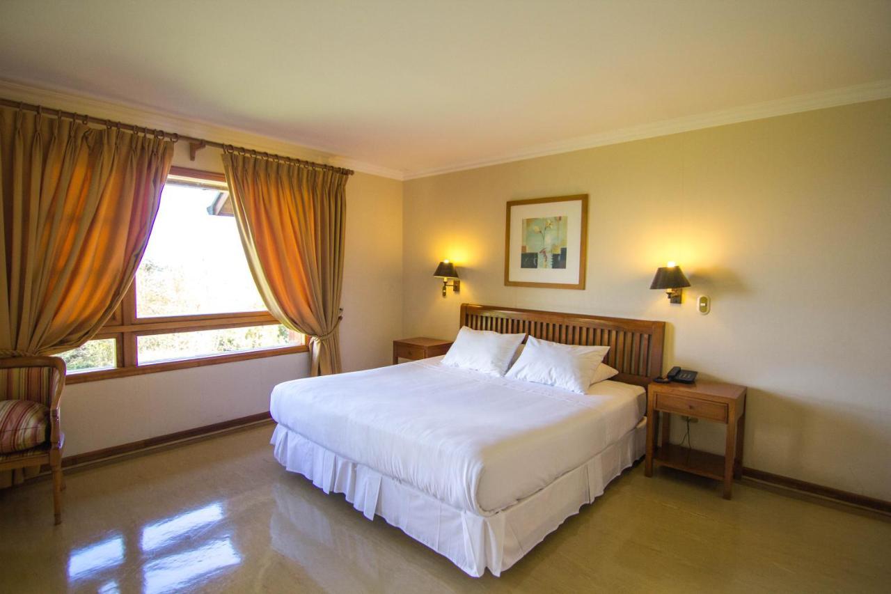 Hotel Y Cabanas Punta Larga - Caja Los Andes フルティジャール エクステリア 写真